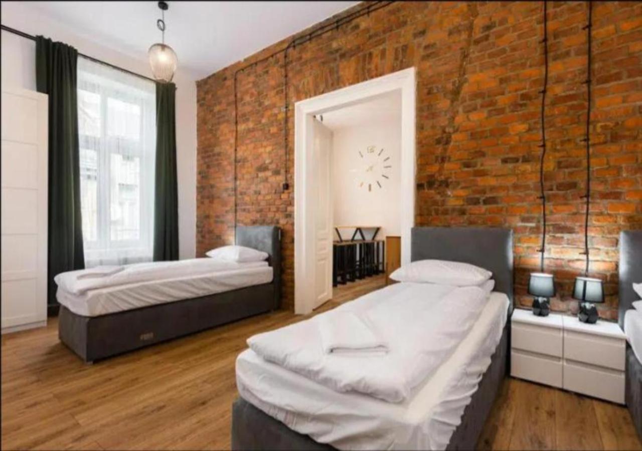 Spacious City Center Family Apartments كراكوفيا المظهر الخارجي الصورة